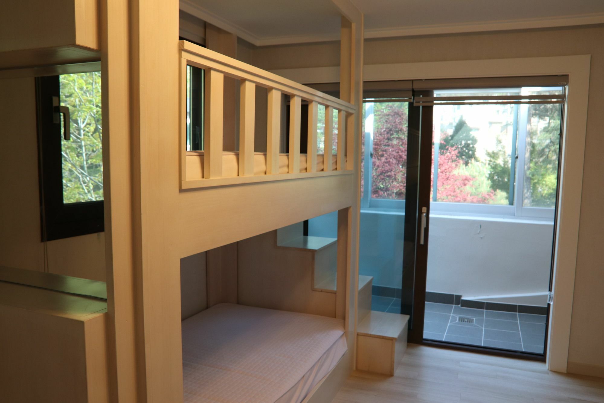 Everlast Guesthouse يونغين المظهر الخارجي الصورة